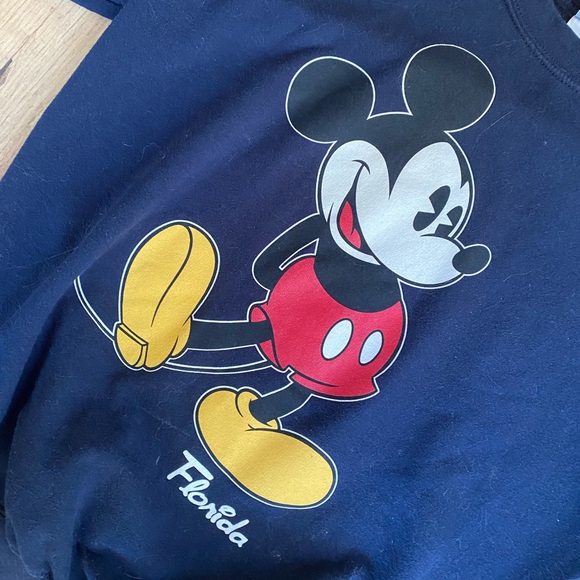 Vintage Mickey Mouse Crewneck - Picture 3 of 3